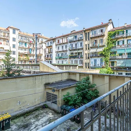 Guesthost - Modern Balcony Flat Mm Nizza Subway