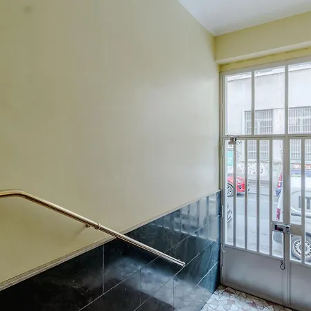 Appartement Guesthost - Modern Balcony Flat Mm Nizza Subway *